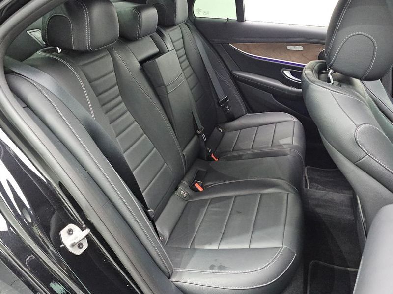 2021 Mercedes-Benz E-Class E250 Exclusive photo 12