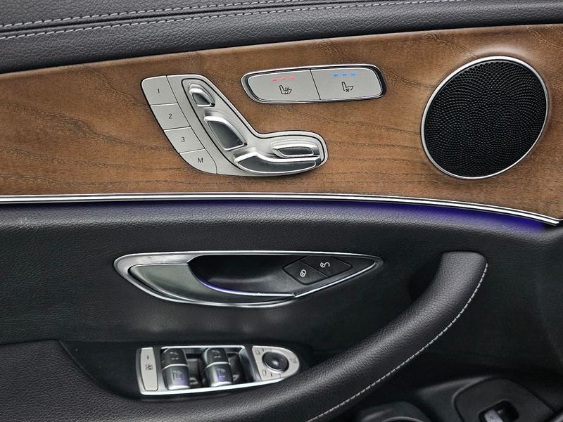 2021 Mercedes-Benz E-Class E250 Exclusive photo 19
