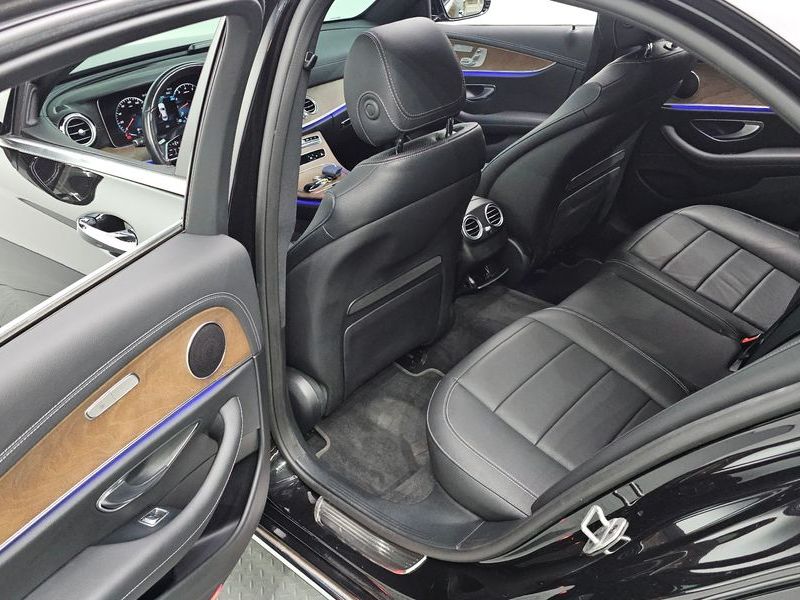 2021 Mercedes-Benz E-Class E250 Exclusive photo 26