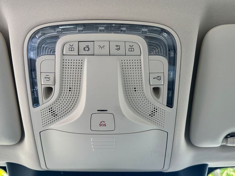 2025 Mercedes-Benz CLA V300 CDI W447 photo 16