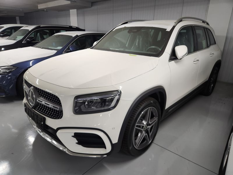 2025 Mercedes-Benz B-Class GLB250 4MATIC photo 1