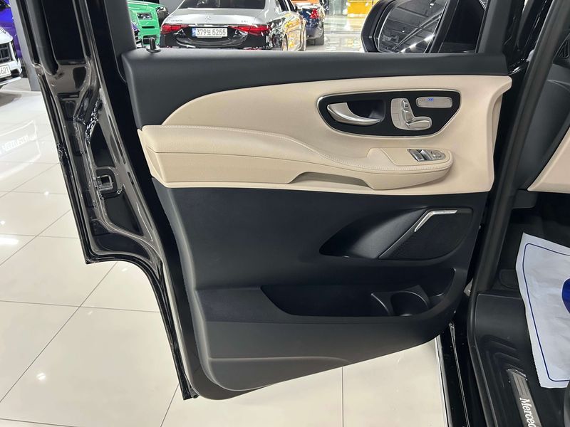 2025 Mercedes-Benz CLA V300 CDI W447 photo 7
