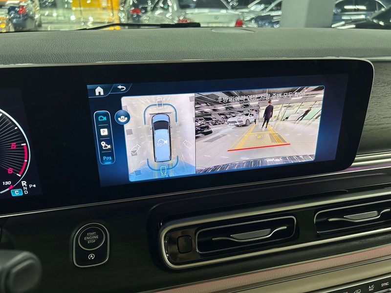 2025 Mercedes-Benz CLA V300 CDI W447 photo 8