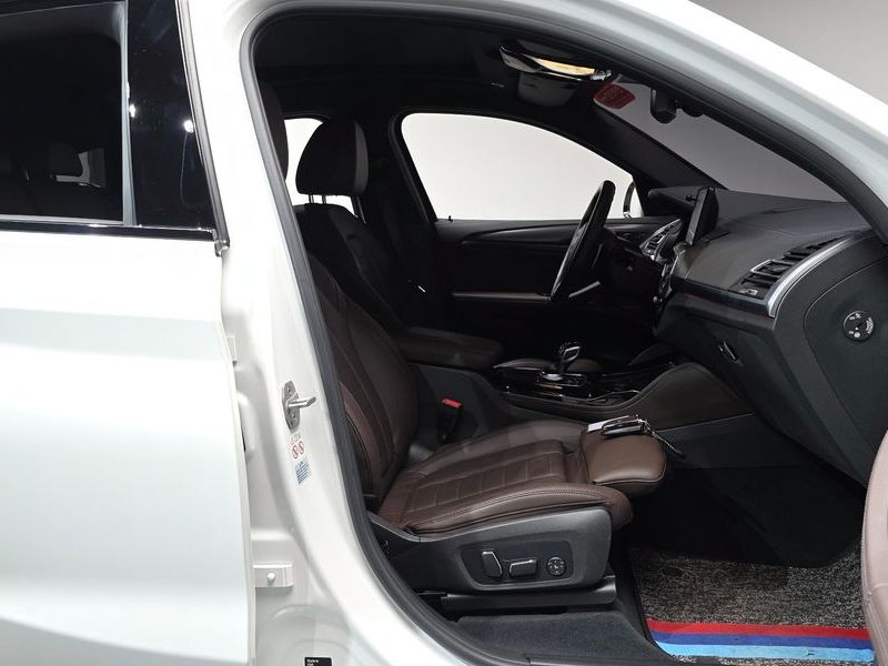 2024 BMW X4 xDrive20i M Sport photo 26