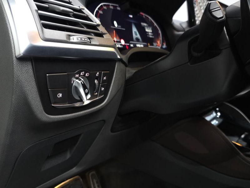 2024 BMW X4 xDrive20i M Sport photo 29