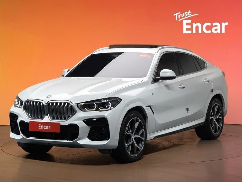 2022 BMW X6 xDrive40i M Sport photo 1
