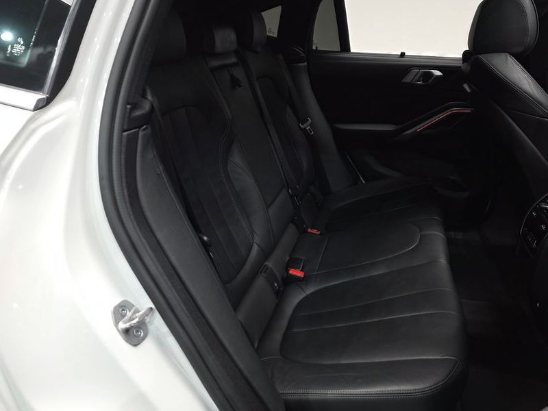2022 BMW X6 xDrive40i M Sport photo 11