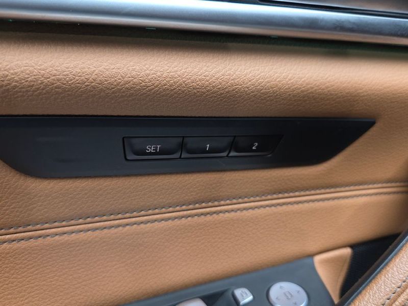 2023 BMW 5 Series 520i M Sport photo 18