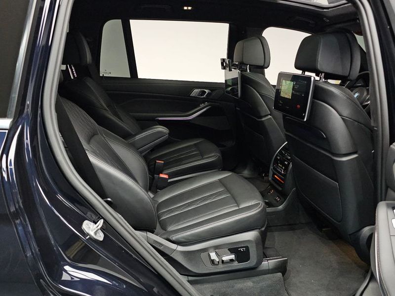 2021 BMW X7 xDrive 40i M Sport 6STR photo 12