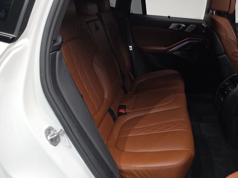 2023 BMW X6 M50i photo 11