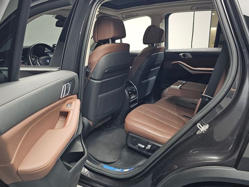 2020 BMW X5 xDrive 30d xLine photo 11