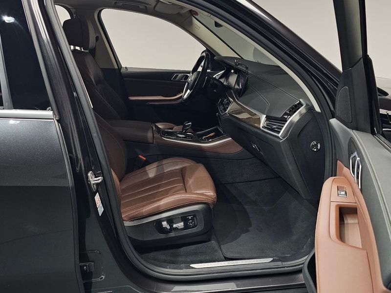 2020 BMW X5 xDrive 30d xLine photo 26