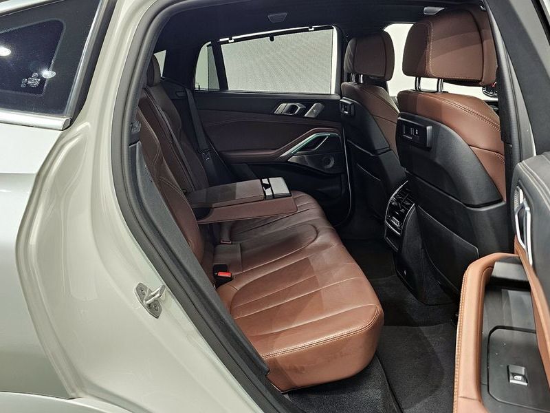 2021 BMW X6 xDrive40i M Sport photo 11