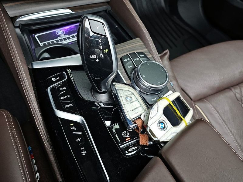 2021 BMW 6 Series 620d xDrive M Sport photo 9