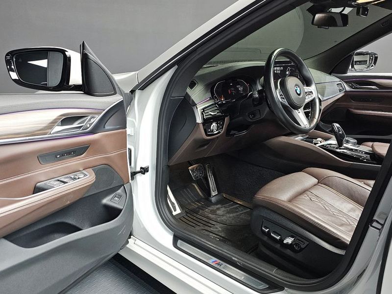 2021 BMW 6 Series 620d xDrive M Sport photo 11