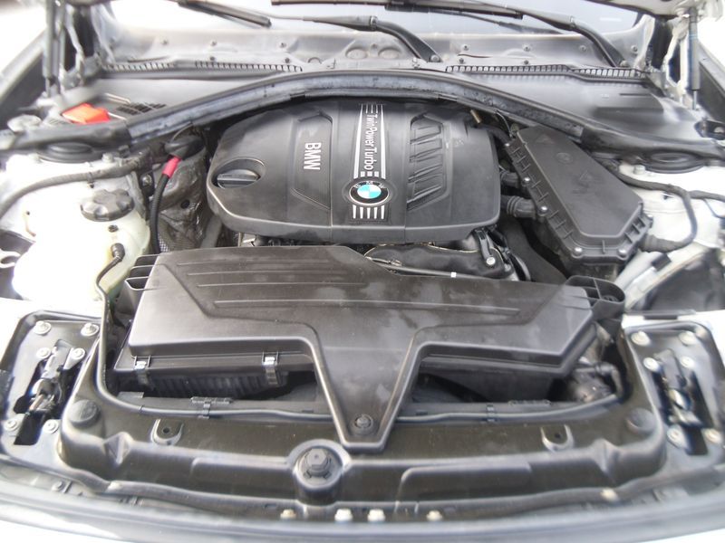 2014 BMW 3 Series GT 320d photo 16