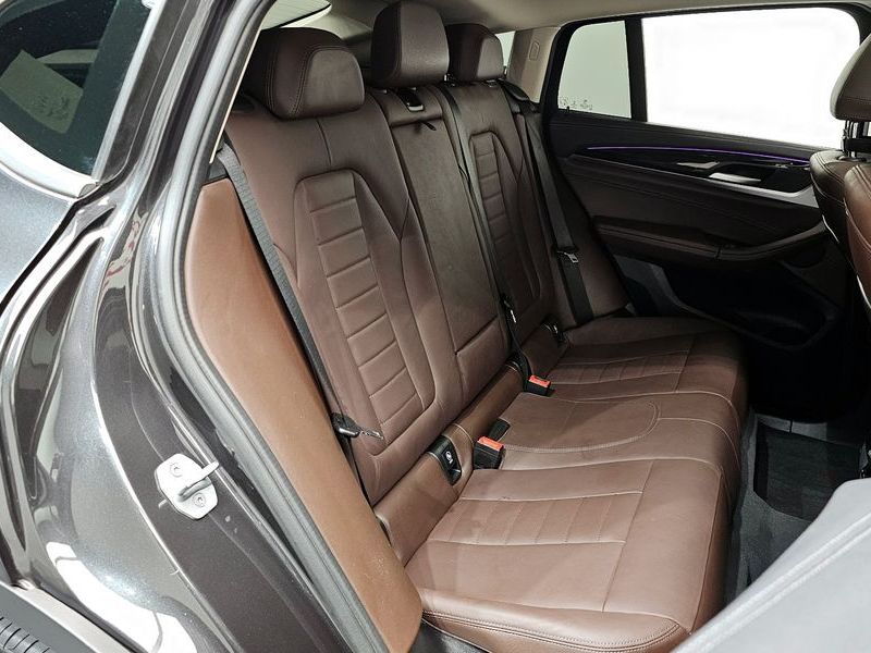 2023 BMW X4 xDrive20i xLine photo 12