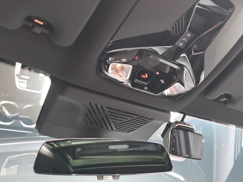 2025 BMW X1 M35i xDrive photo 19