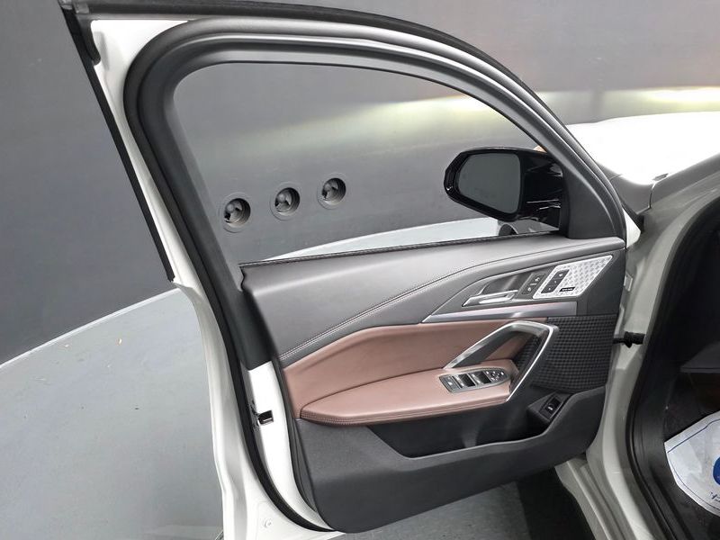 2025 BMW X1 M35i xDrive photo 24