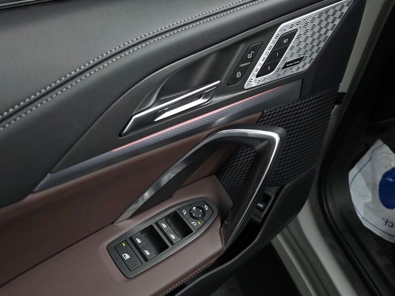 2025 BMW X1 M35i xDrive photo 28