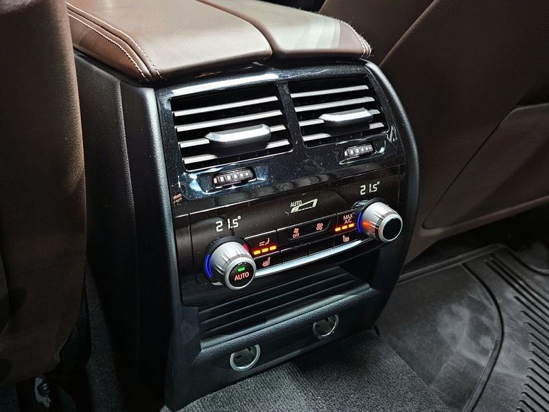 2018 BMW 5 Series 520d M Sport Package Plus photo 20