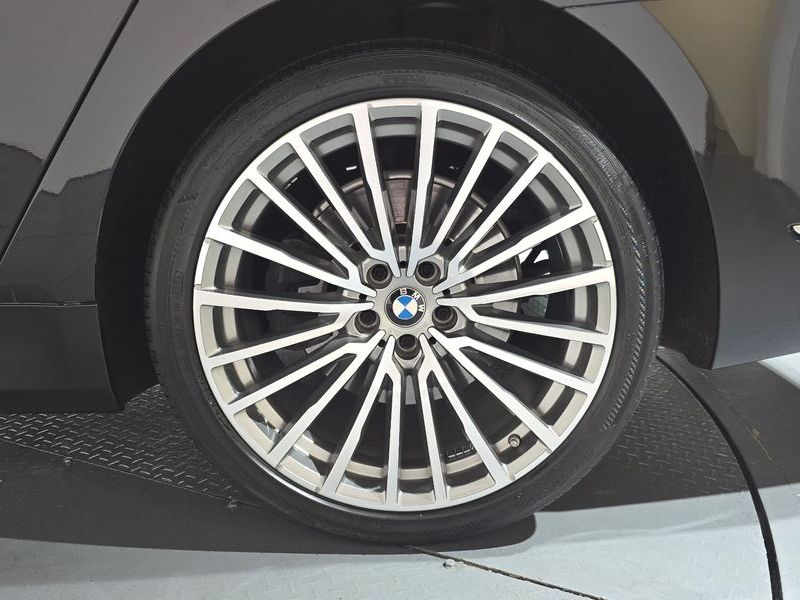 2020 BMW 7 Series 730Ld xDrive Design Pure Excellence photo 21