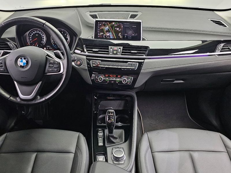 2022 BMW X1 xDrive 20i xLine photo 7
