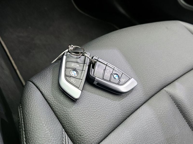 2022 BMW X1 xDrive 20i xLine photo 19