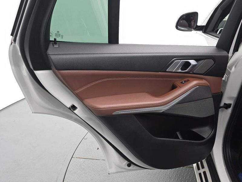 2020 BMW X5 xDrive 30d M Sport photo 25