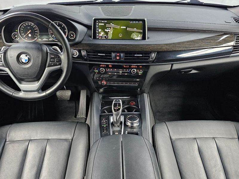2018 BMW X6 xDrive 30d photo 7