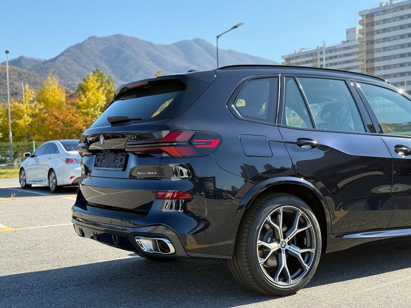 2026 BMW X5 xDrive 30d M Sport photo 7