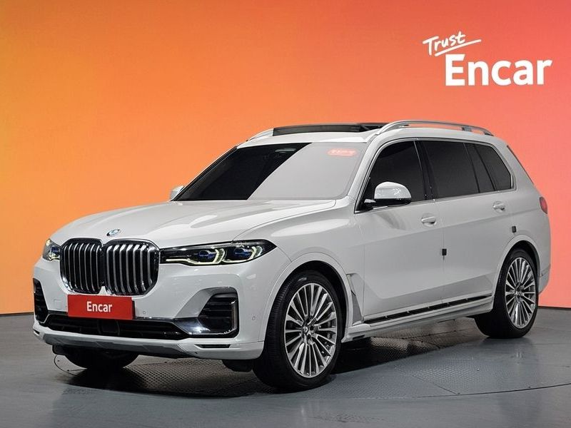 2022 BMW X7 xDrive 40d Design Pure Excellence 7-Seater photo 1