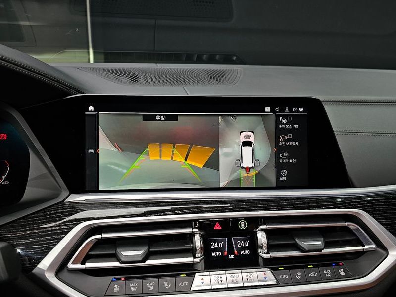 2022 BMW X7 xDrive 40i M Sport 6STR photo 14