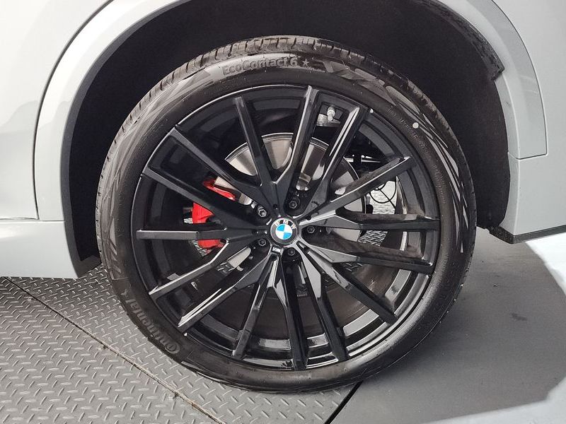 2026 BMW X5 xDrive 40d M Sport Online Exclusive Editon photo 21