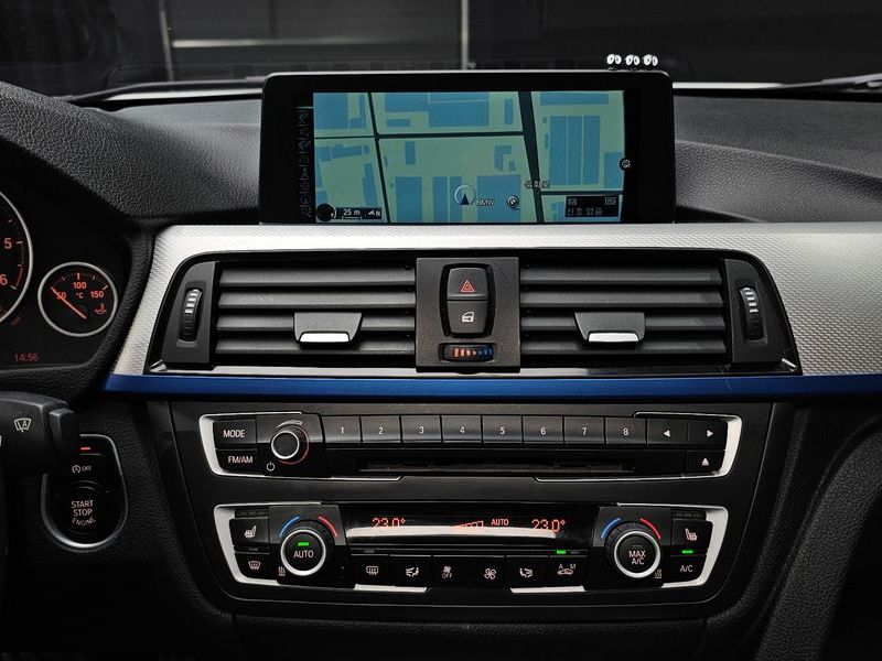 2015 BMW 3 Series 320d M Performence Edition photo 15