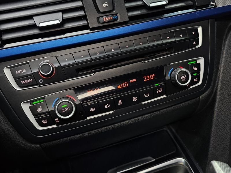 2015 BMW 3 Series 320d M Performence Edition photo 20