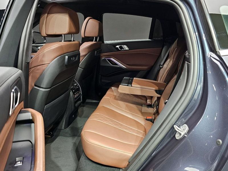 2022 BMW X6 xDrive30d M Sport photo 12