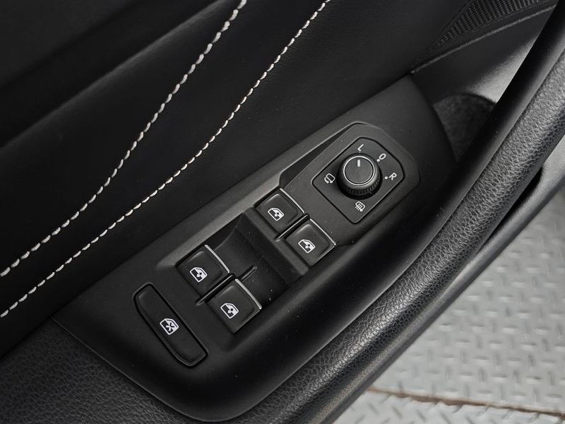 2021 Volkswagen Passat 2.0 TDI 4Motion Prestige photo 28