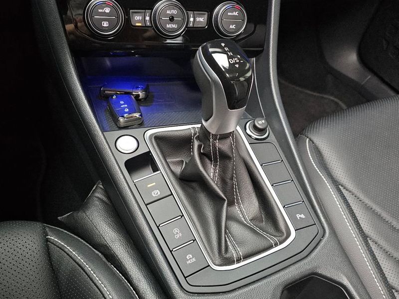 2024 Volkswagen Jetta 1.5 TSI Prestige photo 9