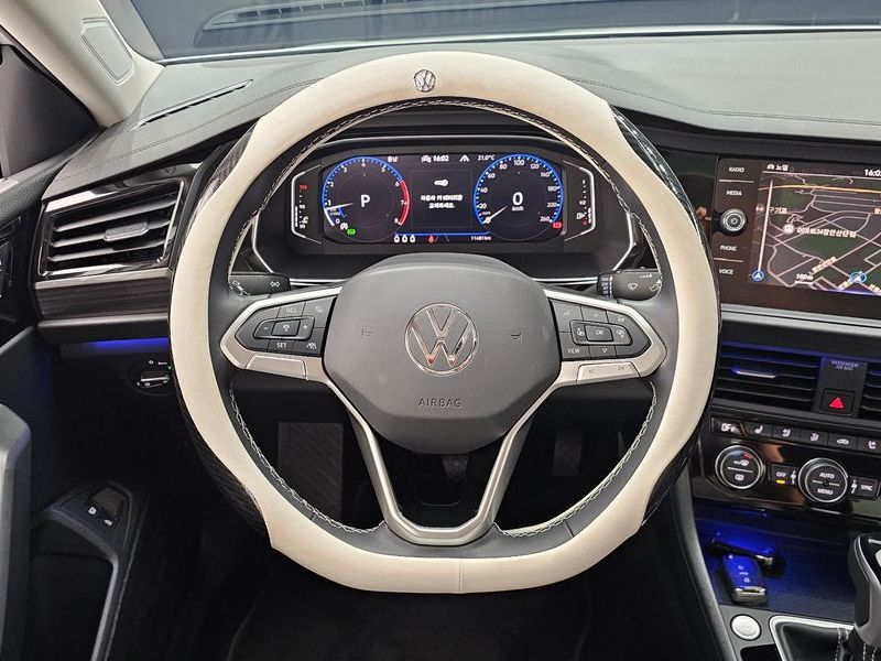 2024 Volkswagen Jetta 1.5 TSI Prestige photo 13