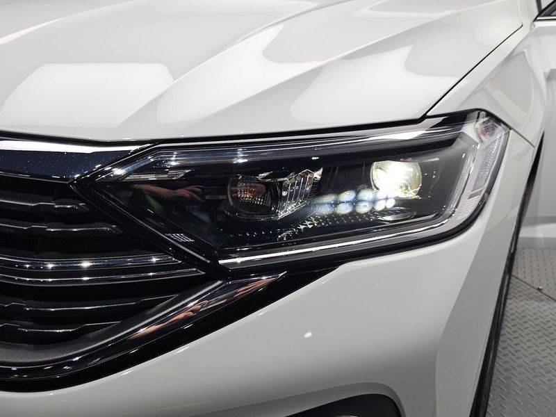 2024 Volkswagen Jetta 1.5 TSI Prestige photo 22