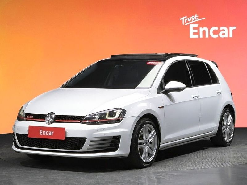 2014 Volkswagen Golf 1.4 TSI photo 1
