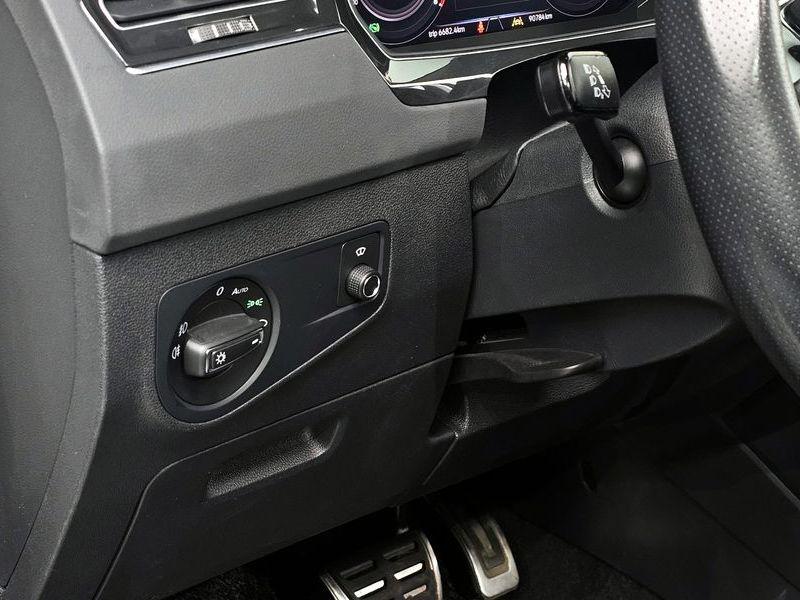 2020 Volkswagen Tiguan 2.0 TDI 4Motion Prestige photo 15