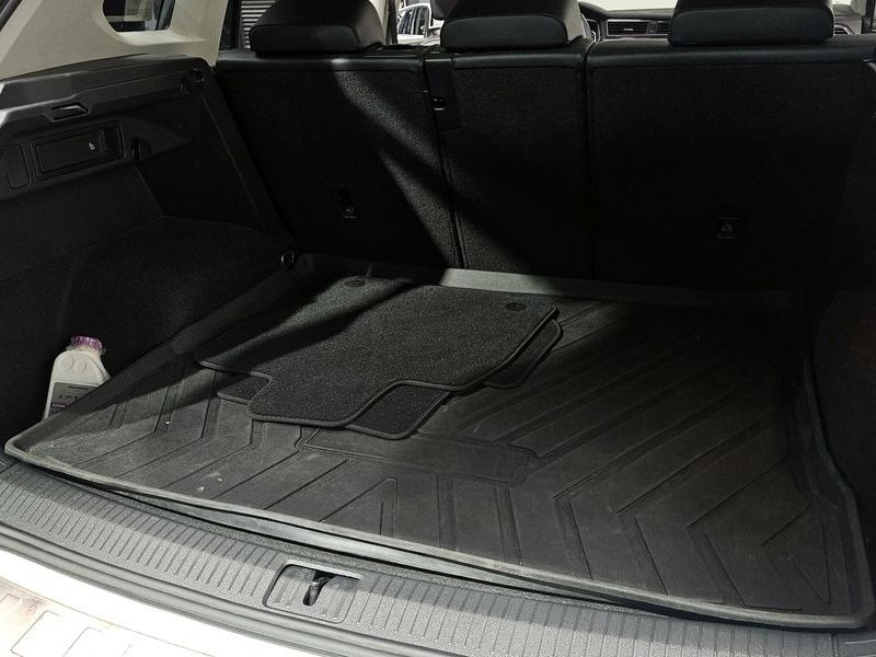 2020 Volkswagen Tiguan 2.0 TDI 4Motion Prestige photo 30
