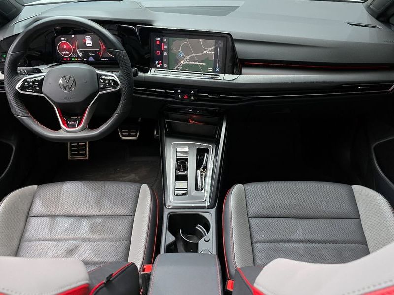 2023 Volkswagen Golf 2.0 GTI photo 7