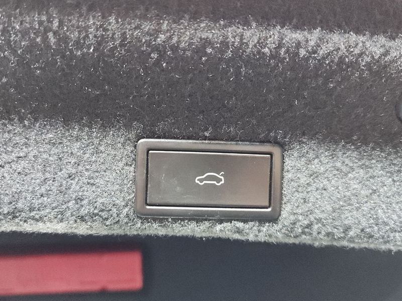 2018 Volkswagen Passat 2.0 TDI 4Motion Prestige photo 20