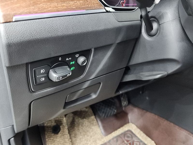 2018 Volkswagen Passat 2.0 TDI 4Motion Prestige photo 29