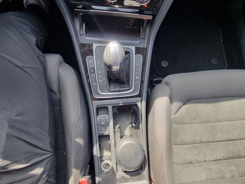 2014 Volkswagen Golf 1.6 TDI Blue Motion photo 12