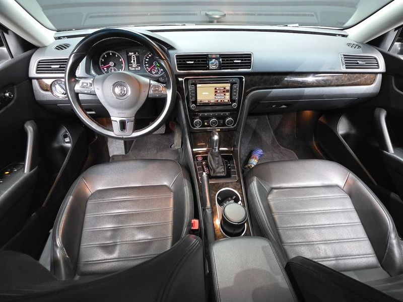 2015 Volkswagen Passat 1.8 TSI B7 photo 7