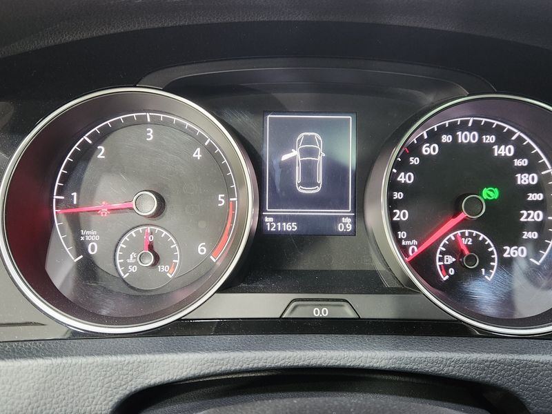 2014 Volkswagen Golf 2.0 TDI Premium photo 10